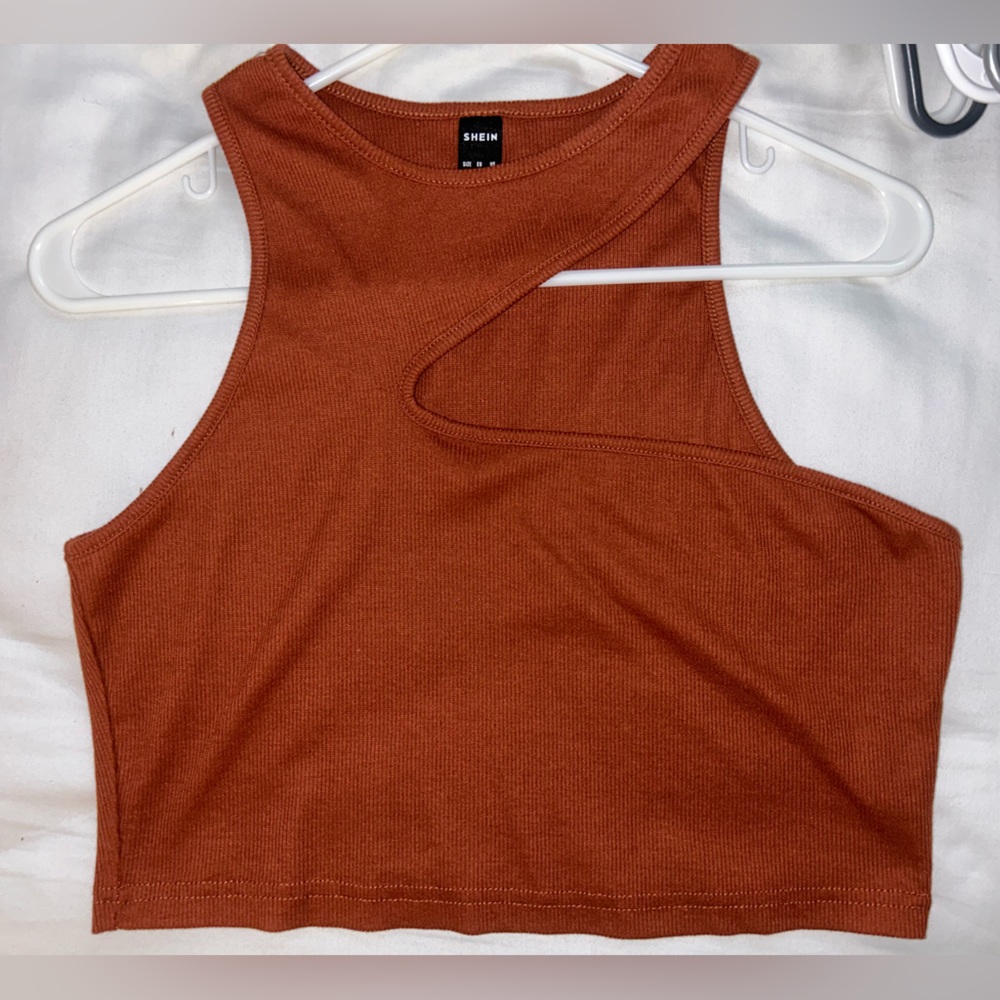 Cropped Tank Top Bundle